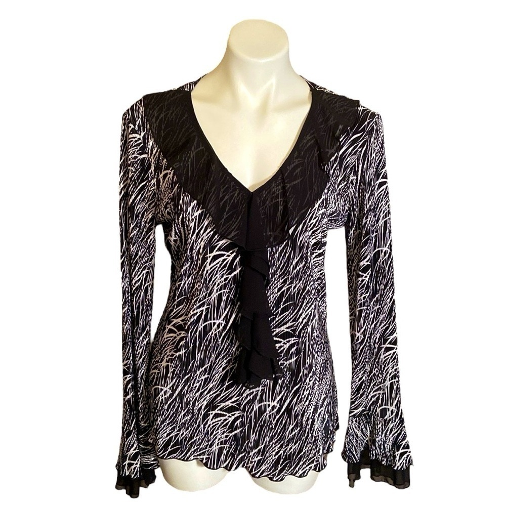 Dressbarn Black And White Ruffle Crepe Long Bell Sleeve Blouse Y2K Going Out Top